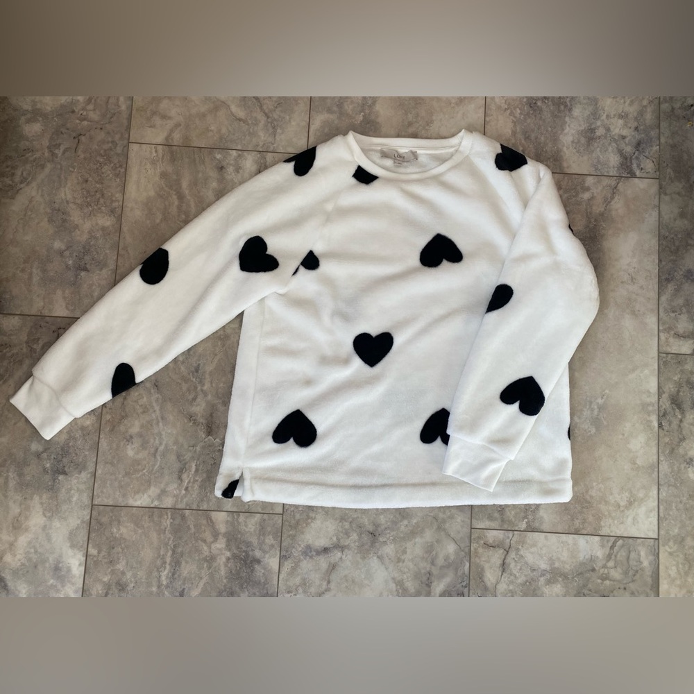 LOFT white Sweatshirt with Black Heart Pattern